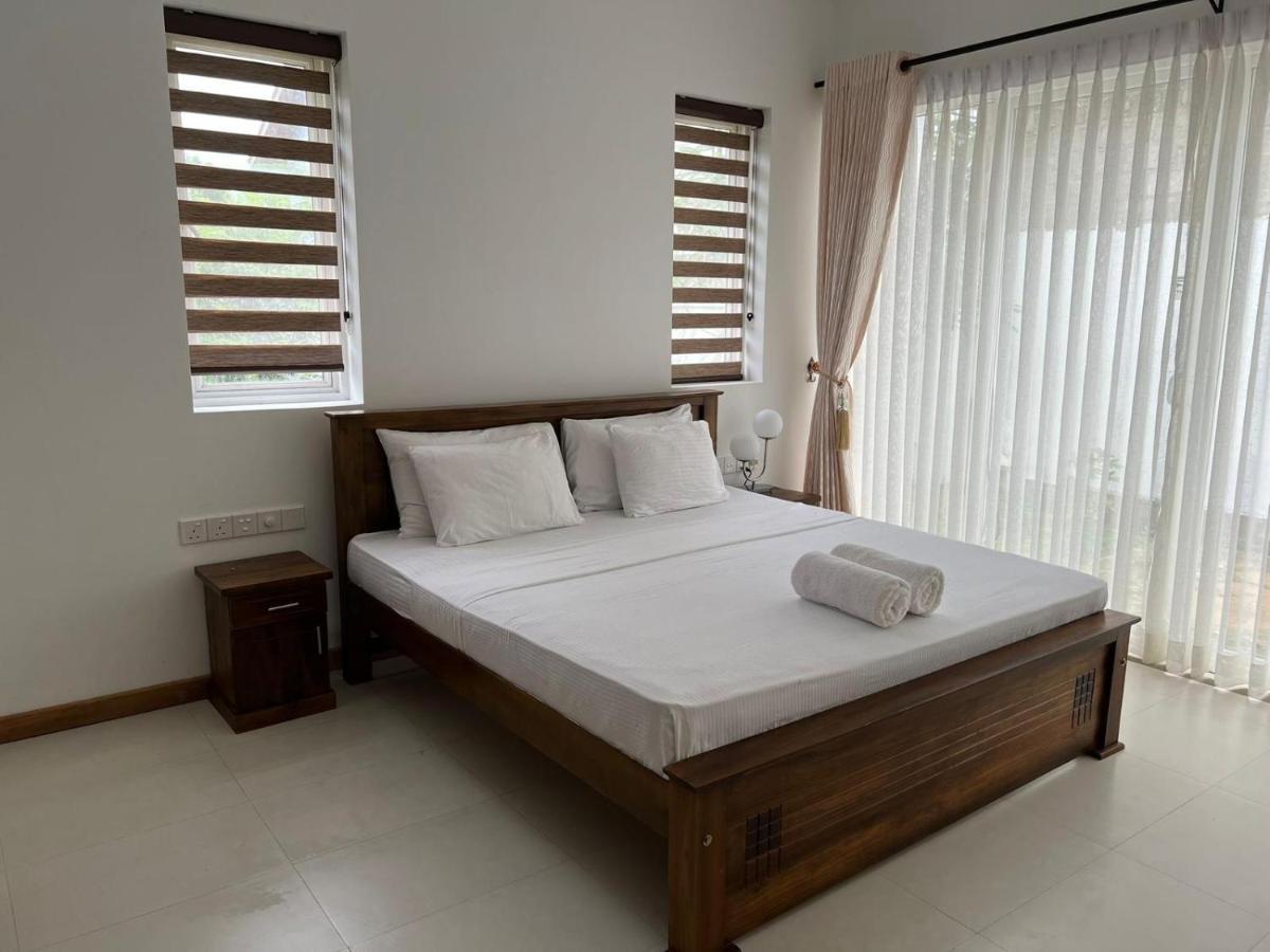 Silina Airport Transit Hotel & Residence Katunayaka Extérieur photo