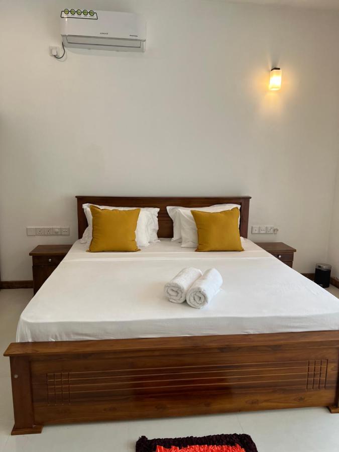 Silina Airport Transit Hotel & Residence Katunayaka Extérieur photo