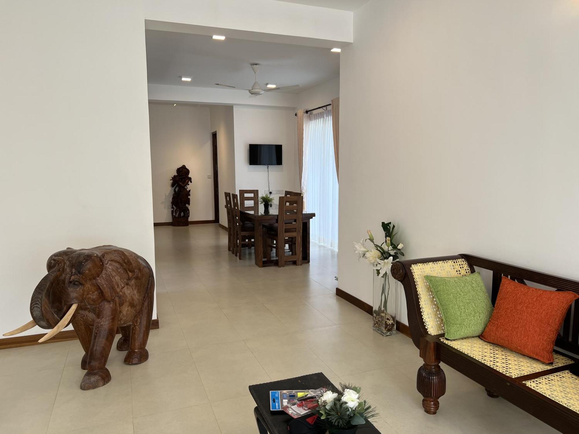 Silina Airport Transit Hotel & Residence Katunayaka Extérieur photo