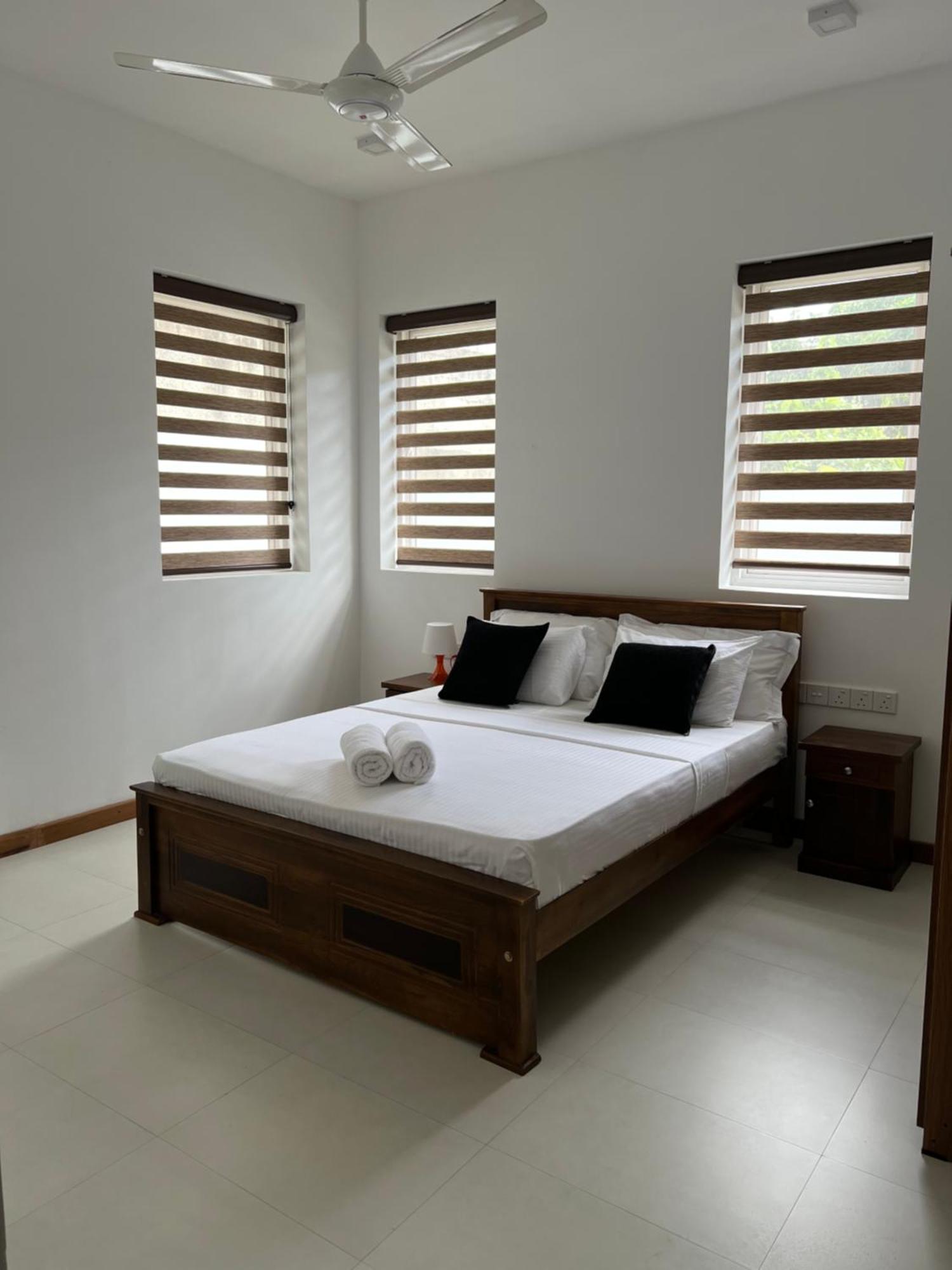 Silina Airport Transit Hotel & Residence Katunayaka Extérieur photo