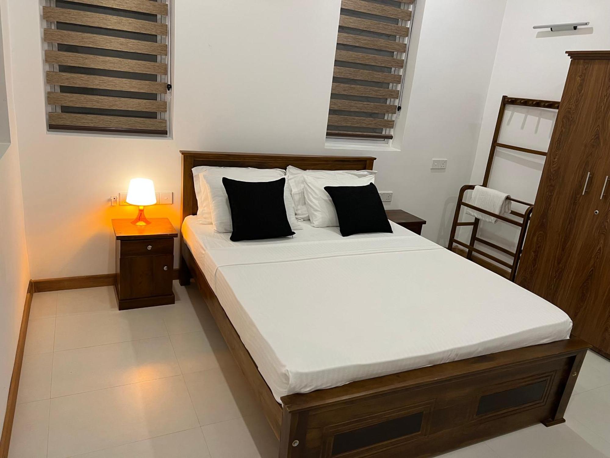 Silina Airport Transit Hotel & Residence Katunayaka Extérieur photo